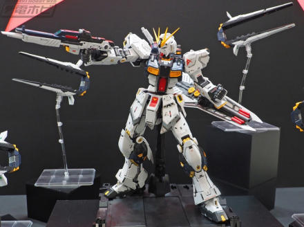 PG UNLEASHED νガンダム、MGSD デスティニーガンダム、MGEX