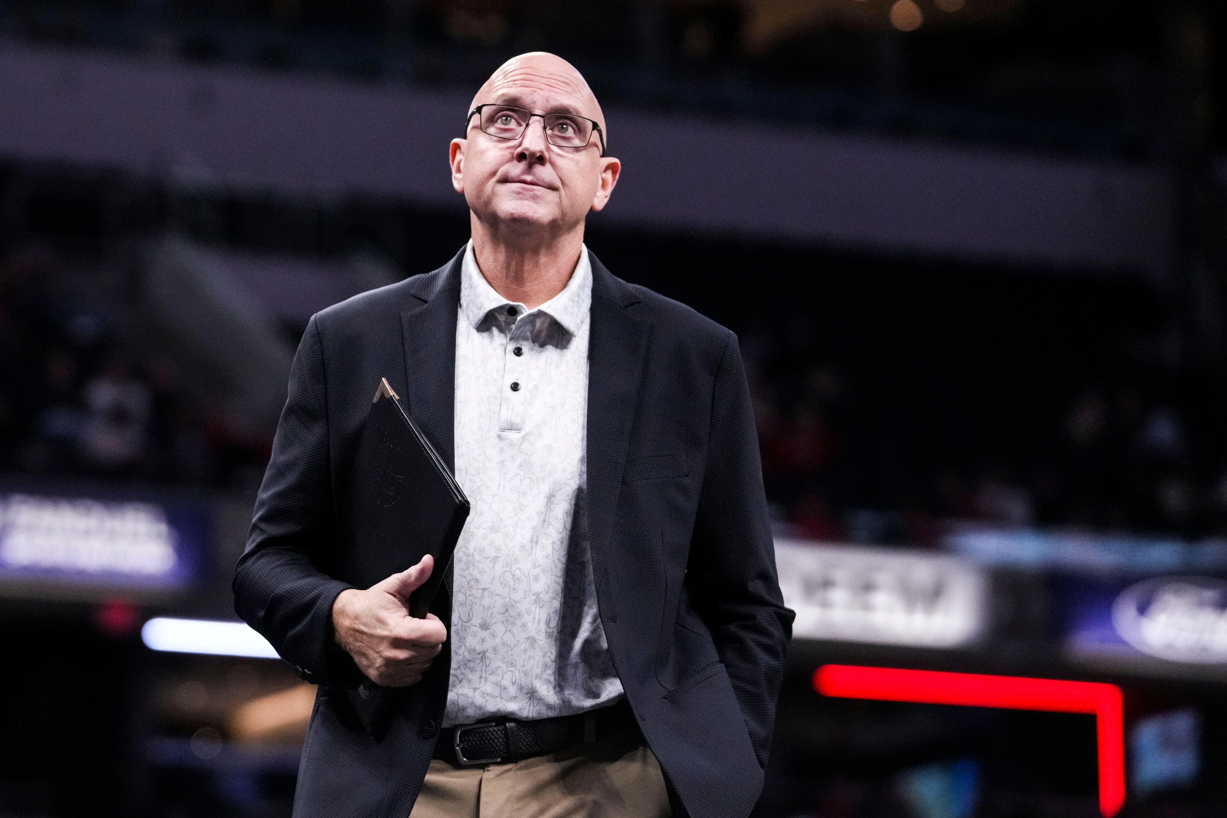 Dave Shondell thought of retiring. He announces 4-year contract with Purdue<br><br>