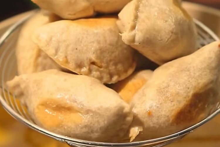 Cireng Bakso Pedas: Camilan Renyah Luar Lembut Dalam