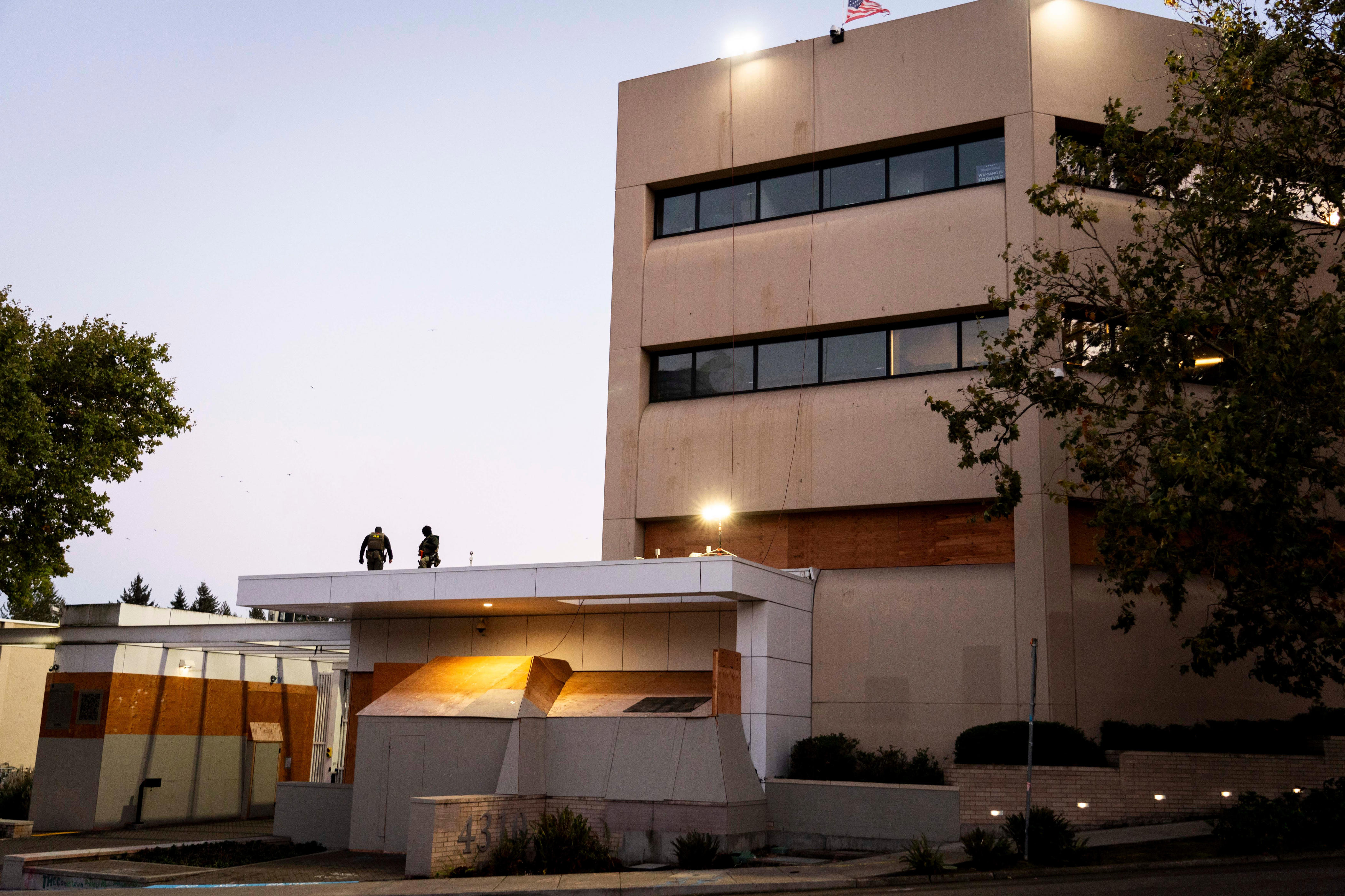 Newport leaders to meet over possible ICE detention facility on Oregon ...