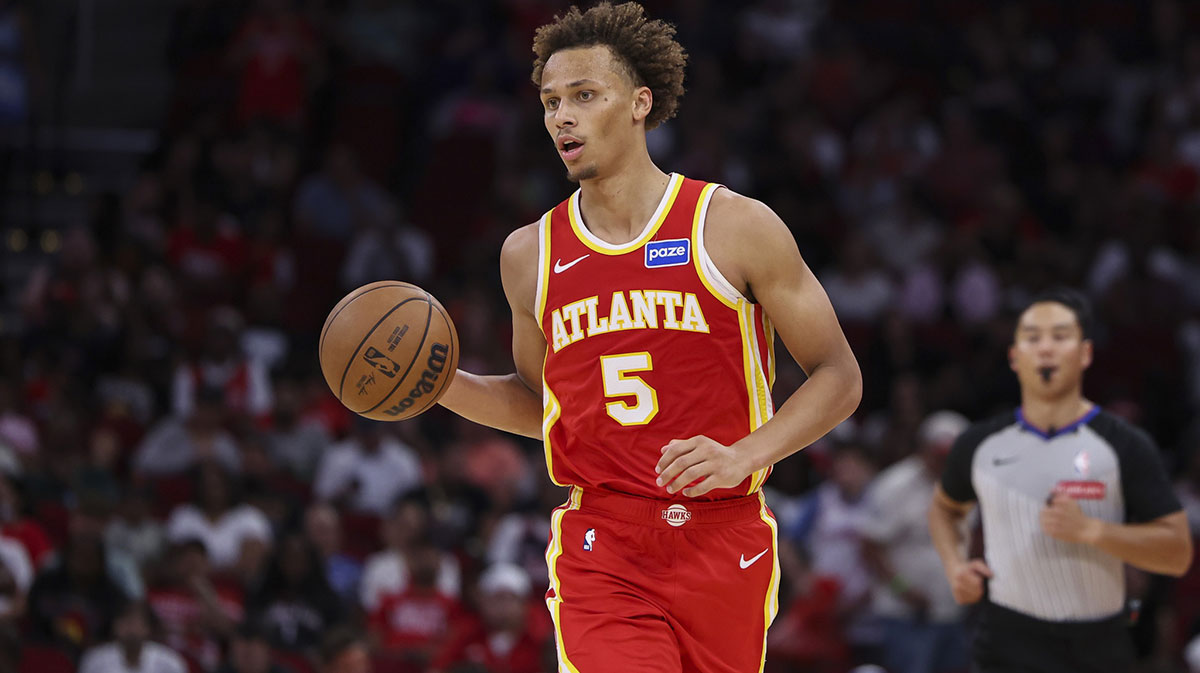 Hawks’ Dyson Daniels puts on a steal master class against the Hornets