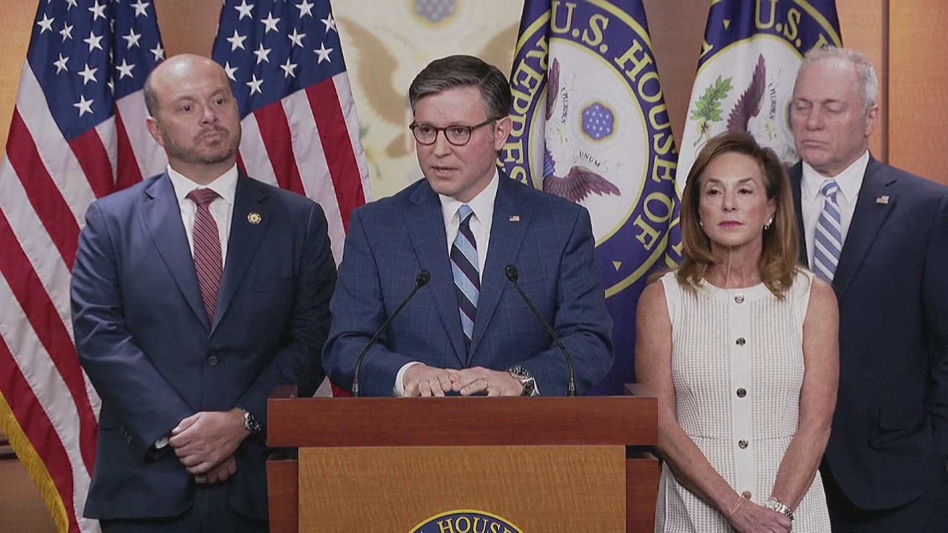 10th vote to end government shutdown fails; Latest updates