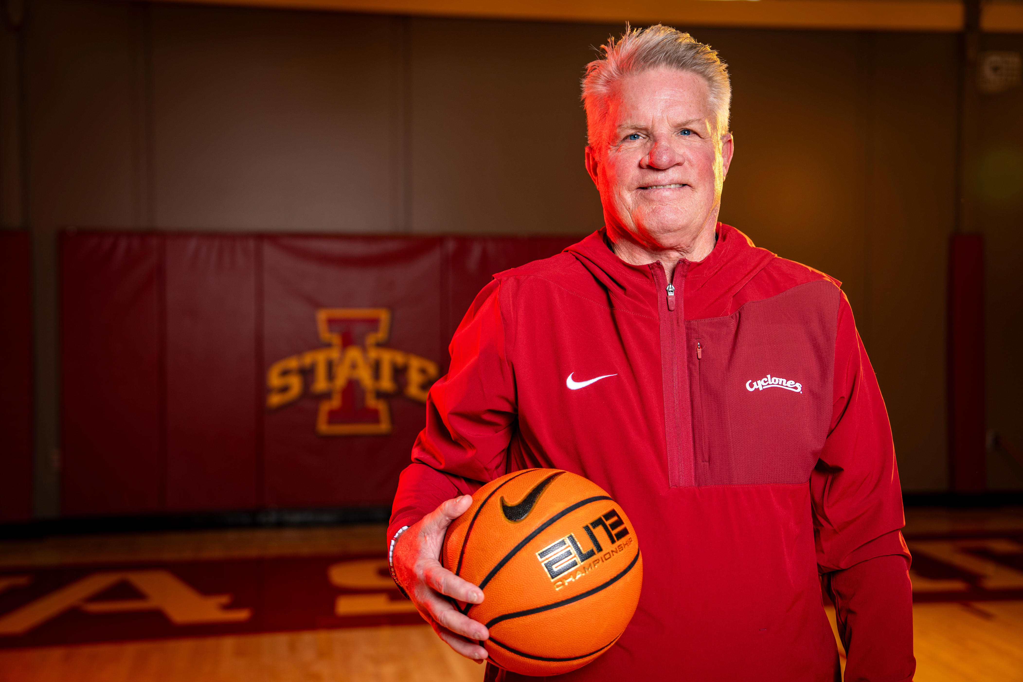 Bill Fennelly to retire after Iowa State women's basketball season