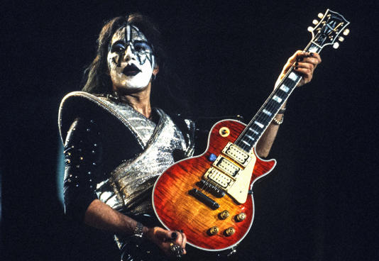 Ace Frehley of Kiss performs at Arco Arena on Aug. 28, 1996, in Sacramento, Calif. (Tim Mosenfelder / Getty Images file)