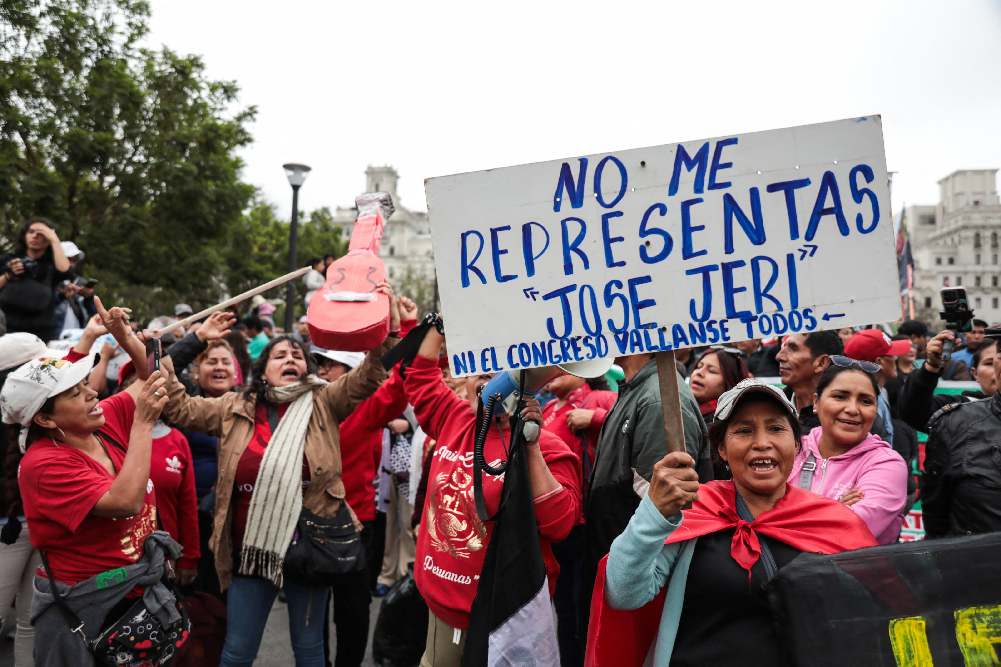 Presidente de Perú declara estado de emergencia en Lima por ola de ...