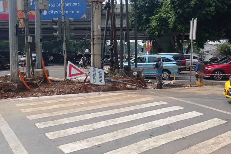 Mengenal Speed Table di Lampu Merah Fatmawati