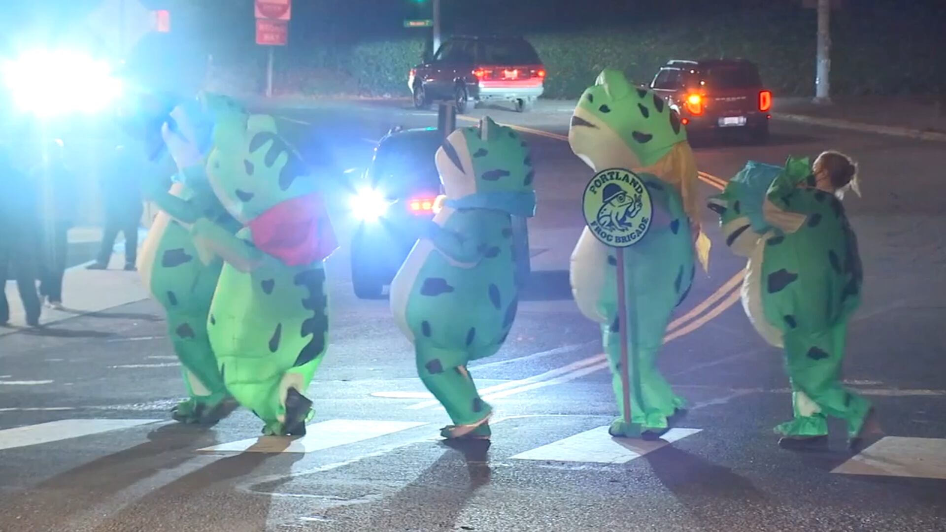 ‘Operation Inflation’ provides costumes for growing crowd outside ...