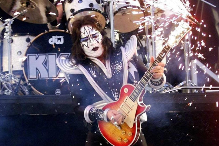 KISS guitarist Ace Frehley's haunting final post issued ominous health  warning