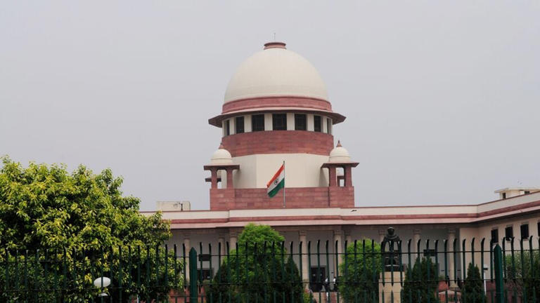 Supreme Court takes suo motu notice of digital arrest scams, issues ...