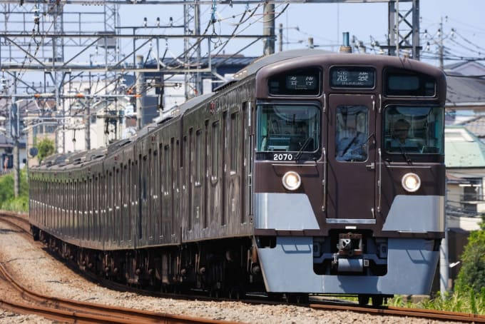 西武新2000系　2069編成＋2463編成　チョコバナナ編成 4K高画質】【復活！チョコバナナ編成を堪能しようツアー団臨