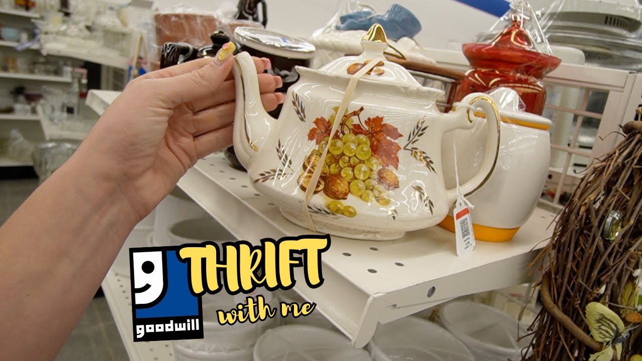 Goodwill thrift with me for amazing resale finds