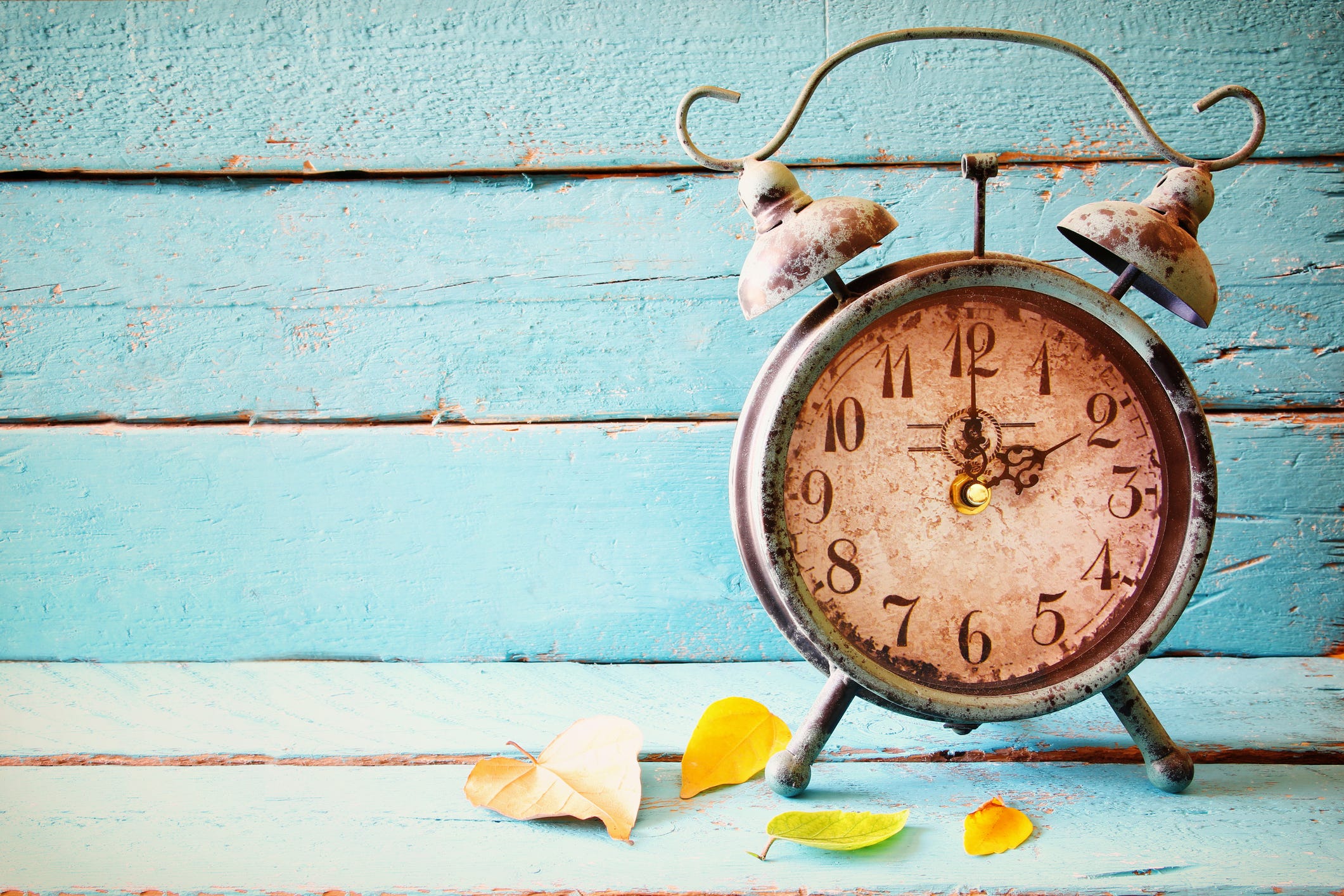 When do clocks fall back for daylight saving time in November? What to ...