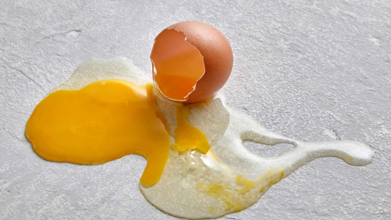 12 egg health benefits every woman needs to know<br><br>