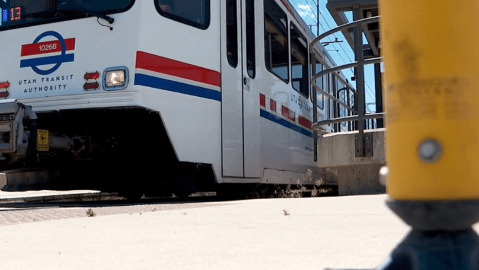 UTA pauses TRAX Green Line service to Salt Lake airport amid UDOT ...