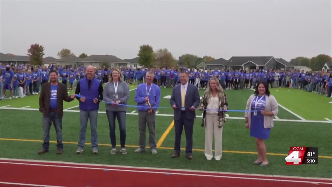 Sunrise Middle School unveils improved athletic field with new turf
