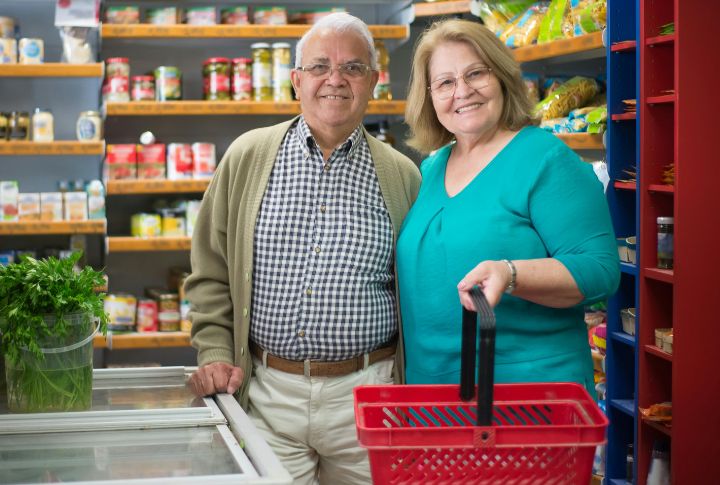 10 Simple Ways Retirees Spend Less In Their Day-To-Day Lives