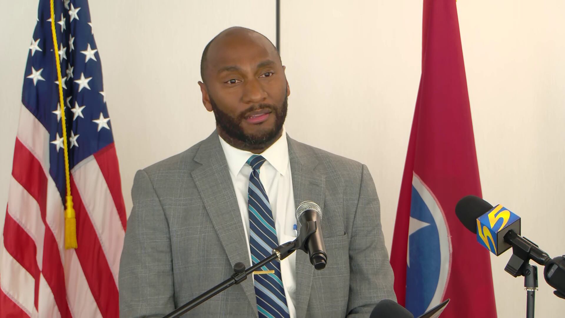 Court denies restraining order challenging deployment of National Guard ...