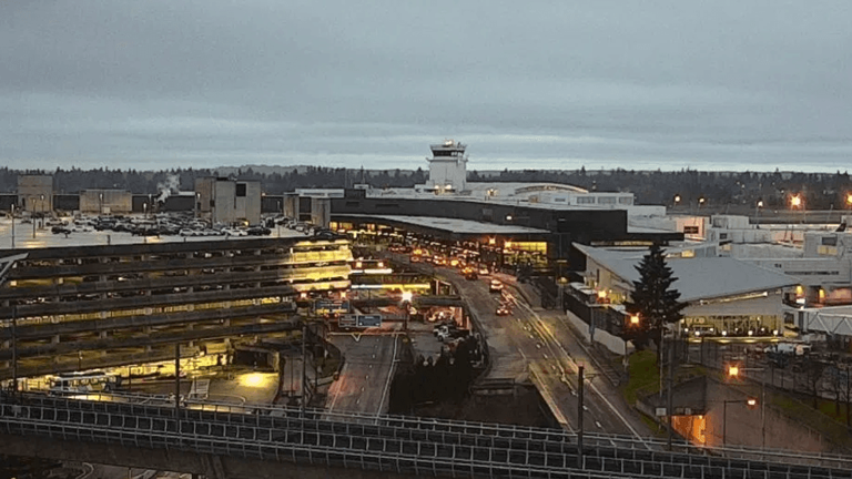 Sea-Tac airport Starbucks to close after contract ends and concessions ...