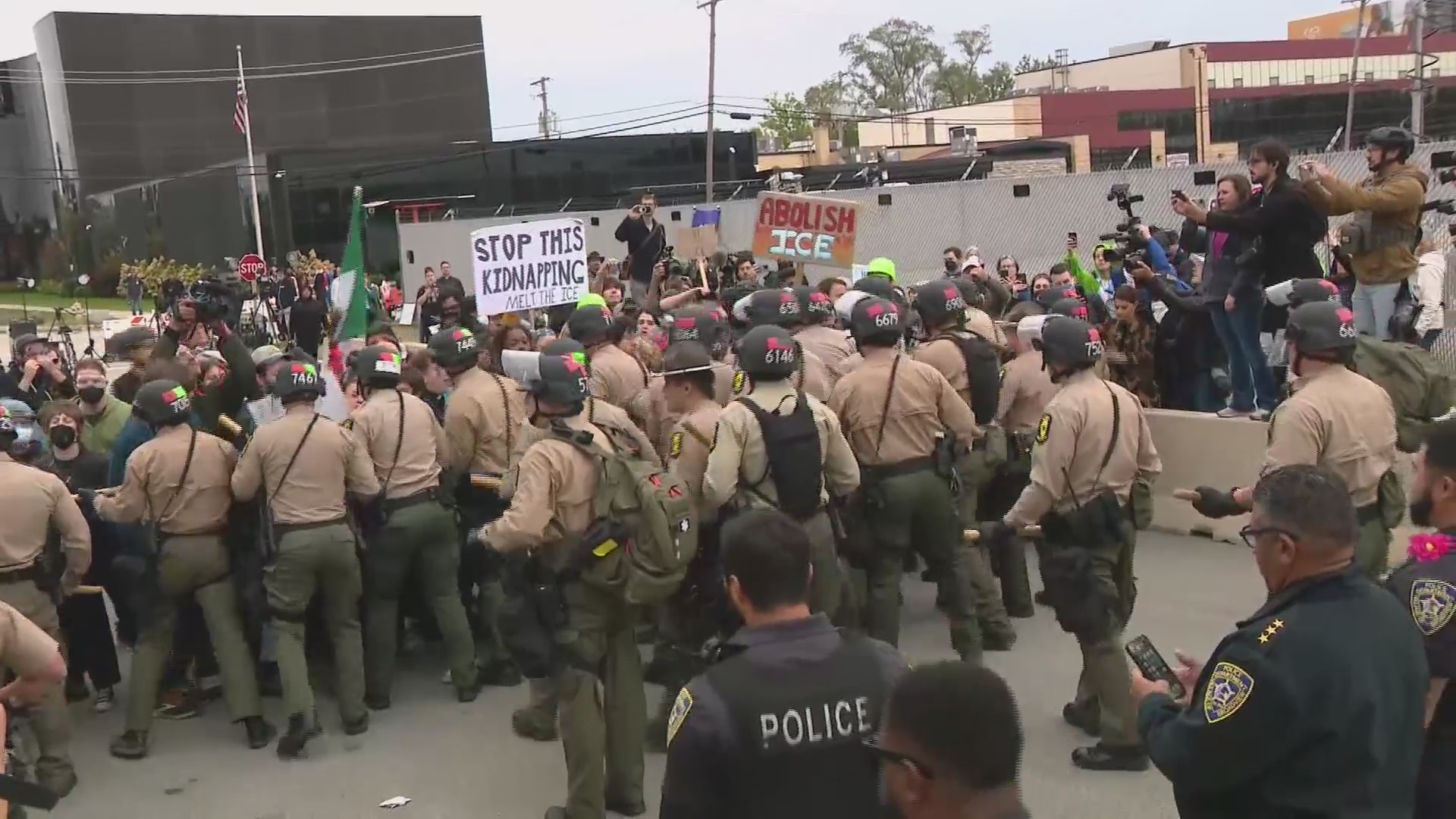 15 arrested as protesters demonstrate outside Broadview ICE facility again
