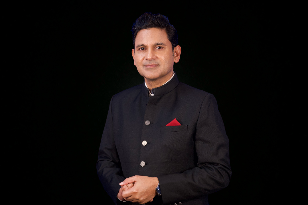 manoj-muntashir-opens-up-about-the-heart-and-craft-behind-tumse-behtar