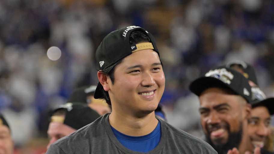 Dodgers Notes: LA Advances to World Series, Shohei Ohtani Makes History ...