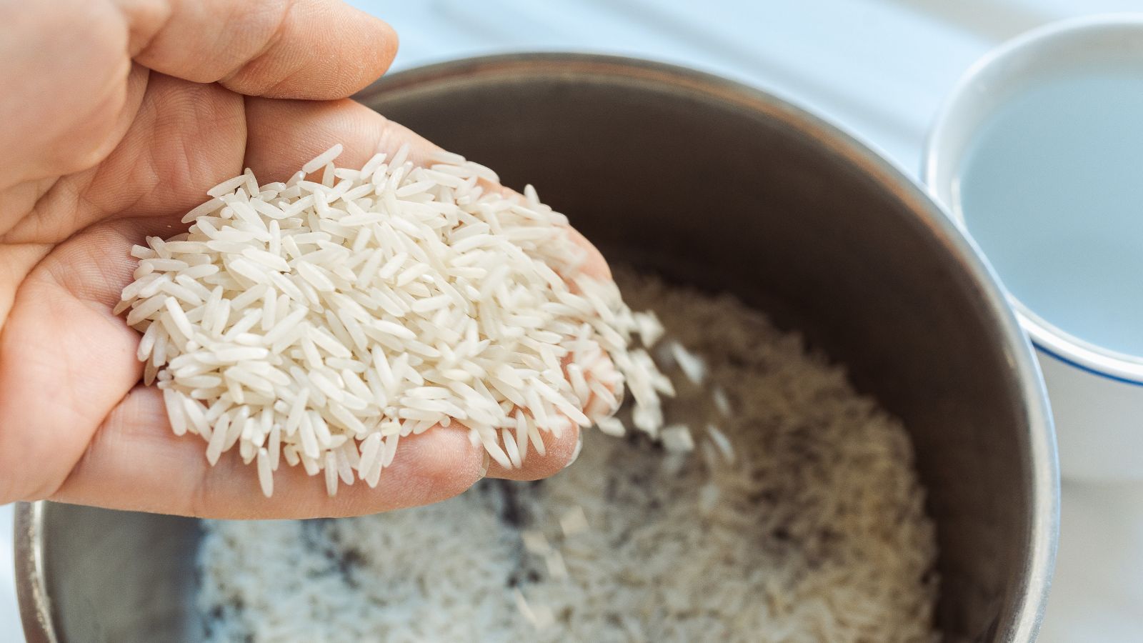 Un danger pour notre santé : cette erreur que l'on fait tous en cuisant ...