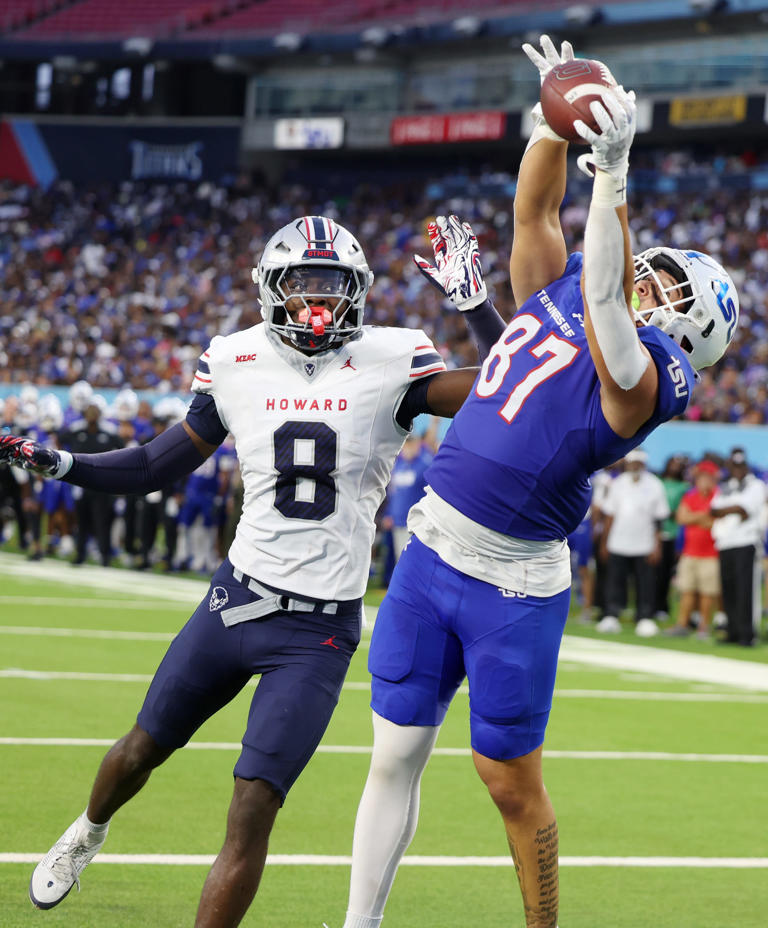 Tennessee State football snaps 5-game losing streak with win over Howard