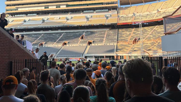 Knoxville Track Club issues apology after inaugural 'Finish on the ...