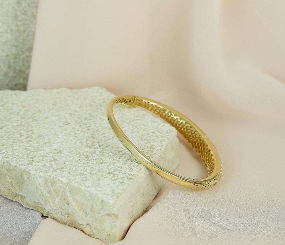 Kenapa emas batangan lebih mahal dari emas perhiasan? Ini alasannya!