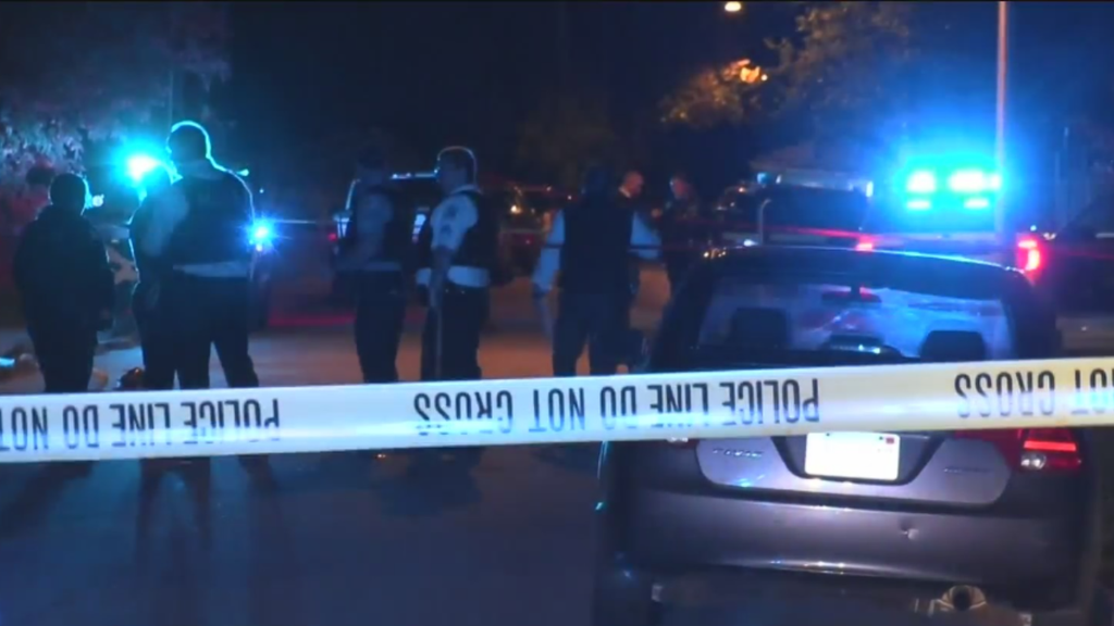 Woman shot, killed while getting off private bus on Chicago's South Side