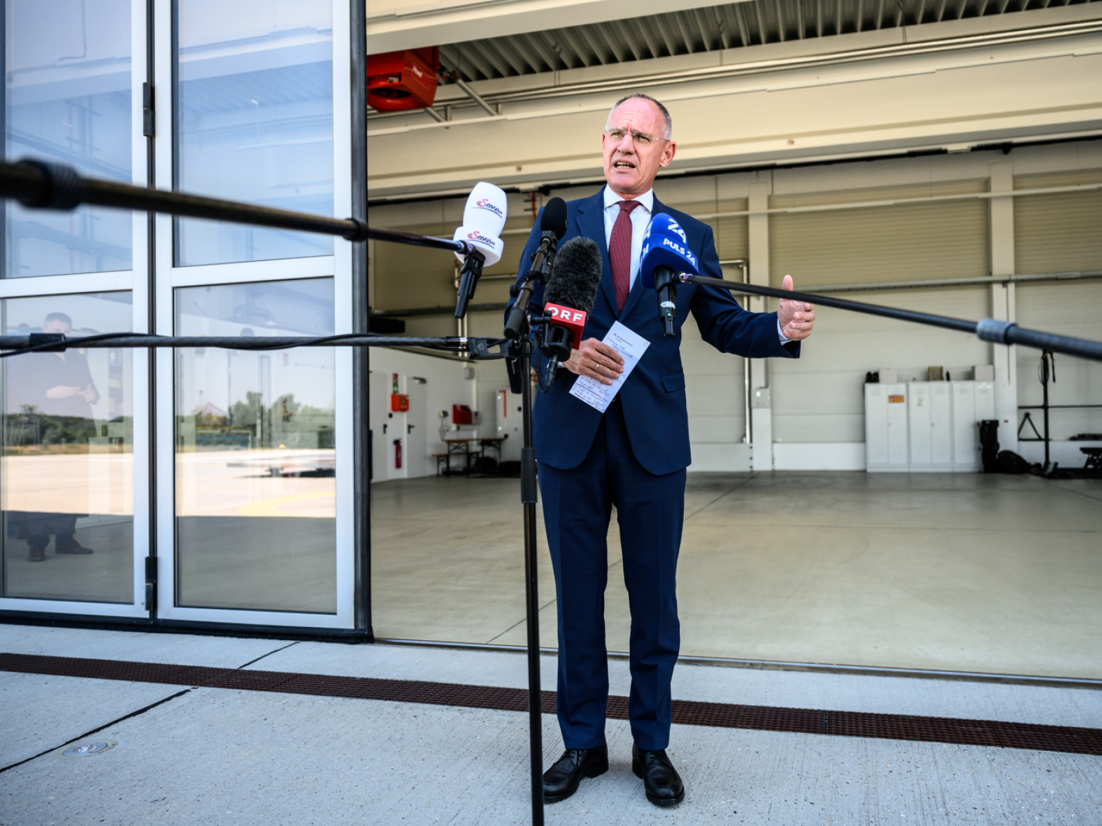 BreBas ID Digitale Visitenkarte Mit NFC - Keine Monatlichen Gebühren