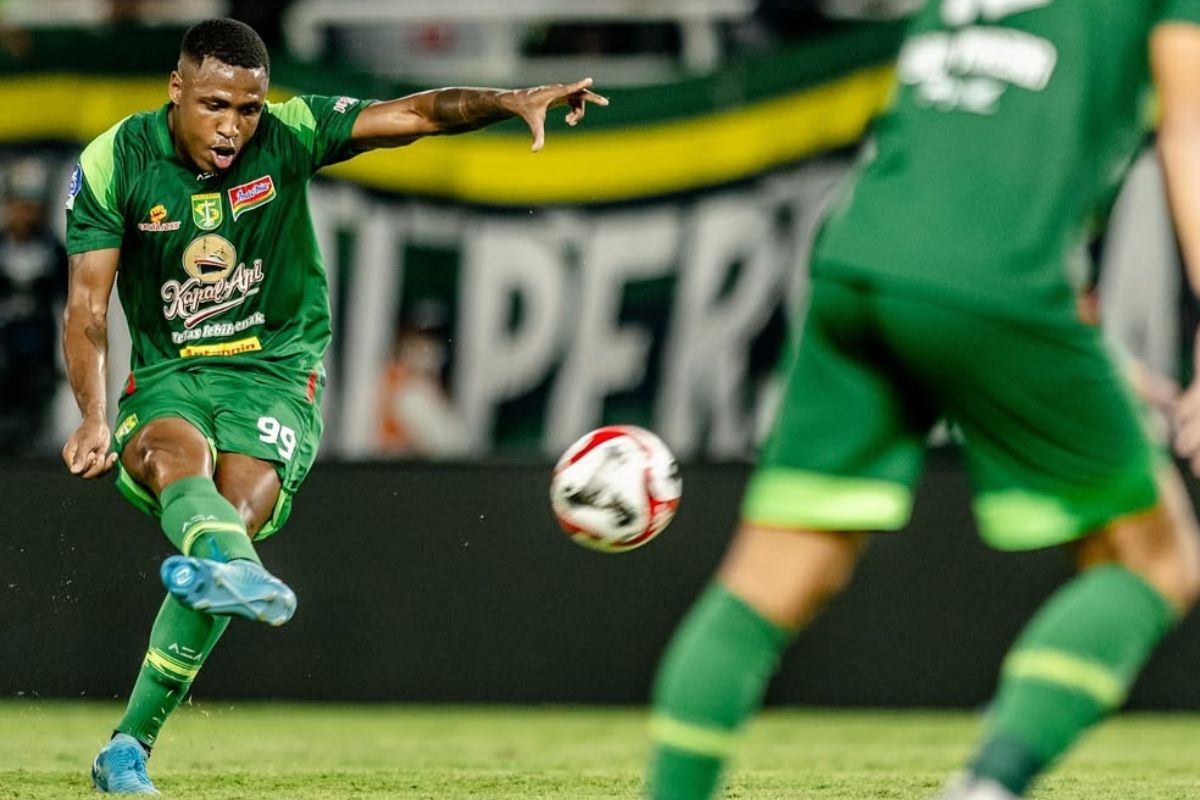 Debut Buruk Diego Mauricio di Kandang Persebaya