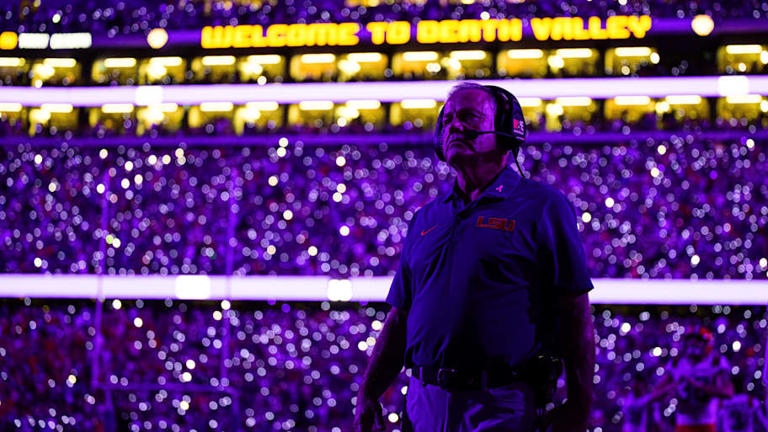 Live Updates: LSU Football vs. Vanderbilt Commodores in Week 8 SEC Matchup