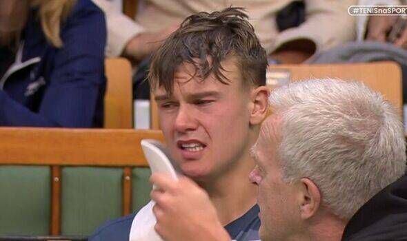 Holger Rune in tears after worrying injury confession to physio