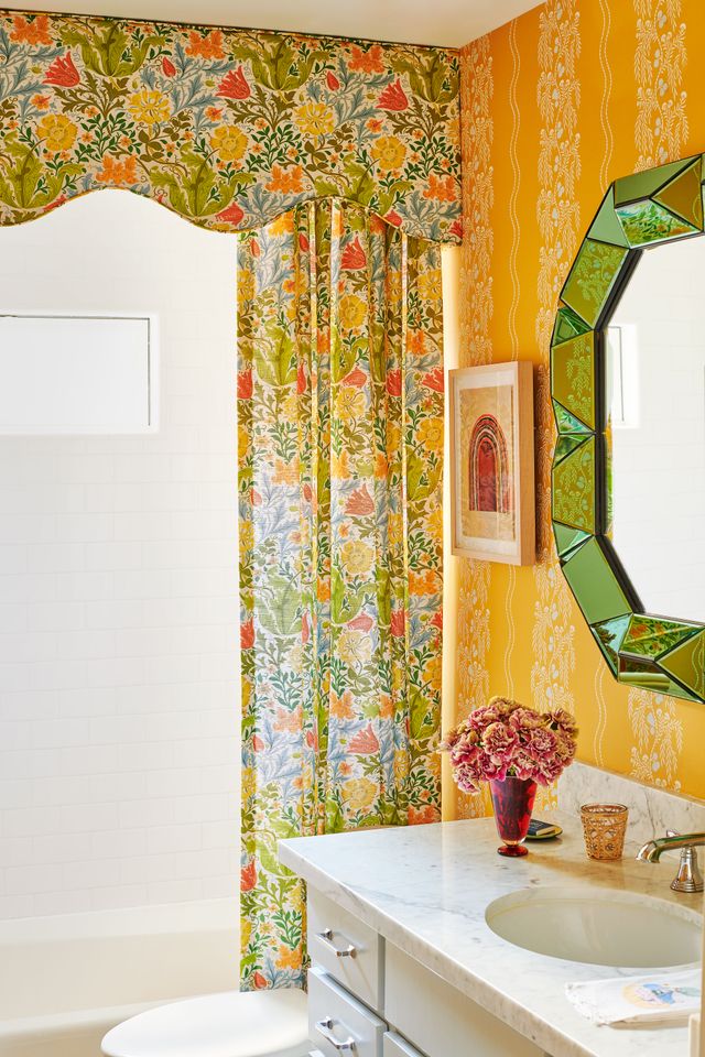 Natalie Steen Bathroom