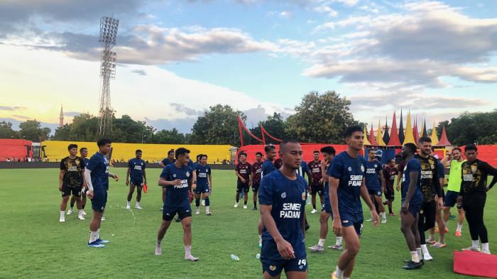 Laga Perdana Semen Padang FC dengan Pelatih Baru Dejan Antonic Digelar Besok di Stadion Agus Salim