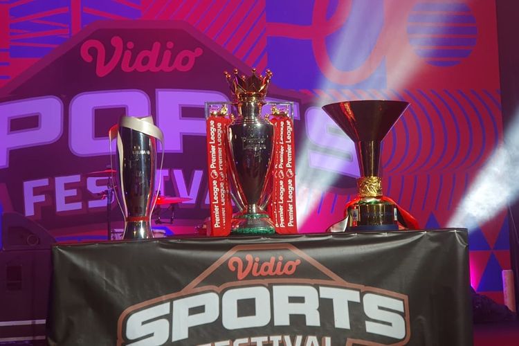 Saat Trofi Liga Terbesar Dunia Tiba di Indonesia