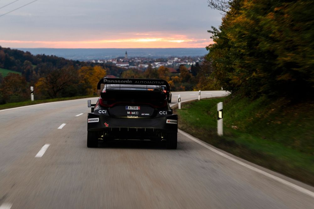 Rovanpera Pimpin WRC Eropa Tengah