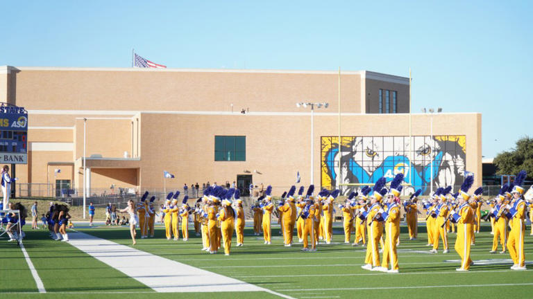 No. 23 ranked Rams football dominates Homecoming matchup vs Midwestern ...
