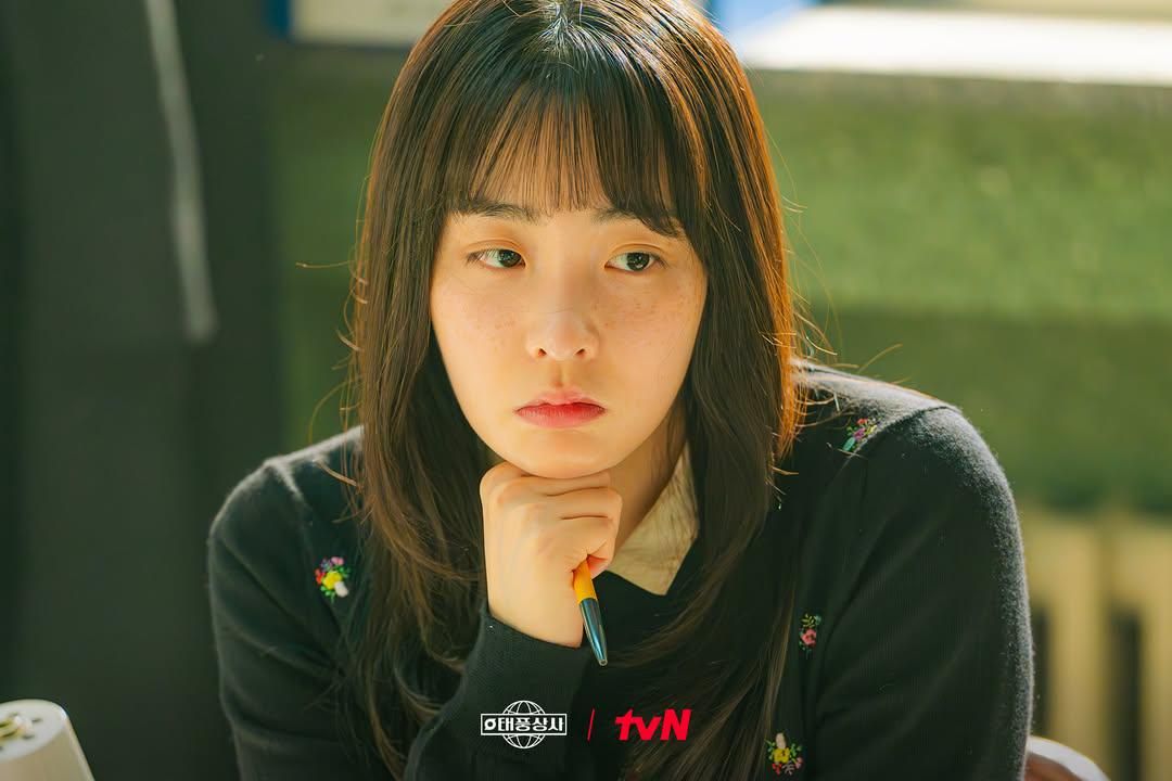 7 Bukti Oh Mi Seon Percaya Kemampuan Kang Tae Poong di Keluarga Typhoon - Info Malang Raya AA1OKqHp - Info Malang Raya