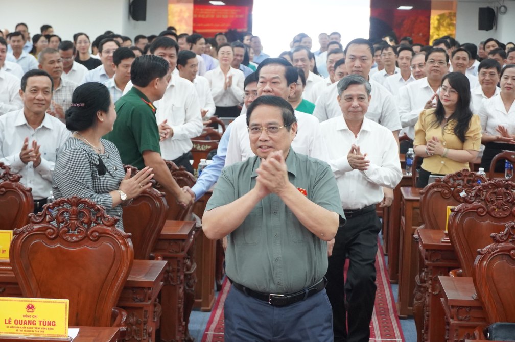 Thủ tướng Chính phủ Phạm Minh Chính tiếp xúc cử tri tại Cần Thơ