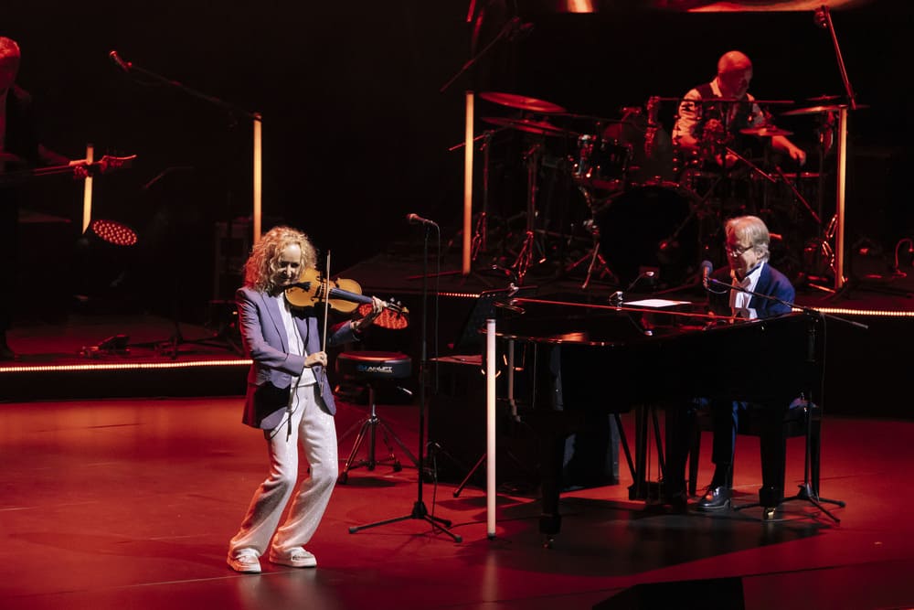 Secret Garden thăng hoa cảm xúc cùng khán giả Thủ đô