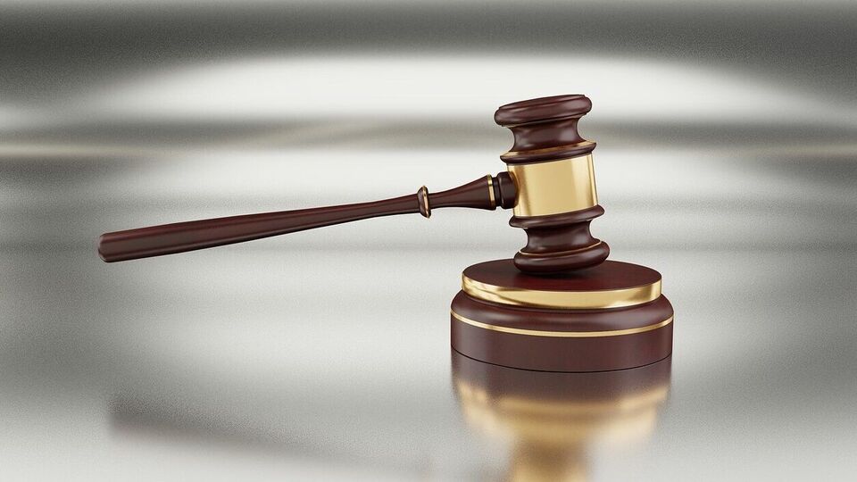 SC stays high court's modified order in Kirloskar' licensing dispute