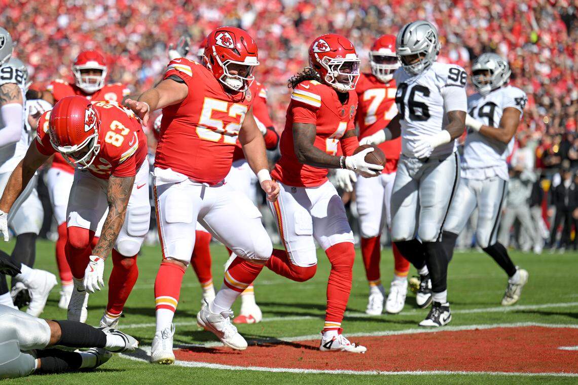 Rashee Rice punts ball after scoring touchdown in first drive back with ...