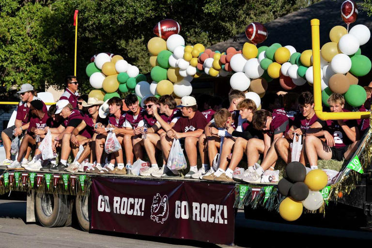 Round Round High celebrates homecoming week