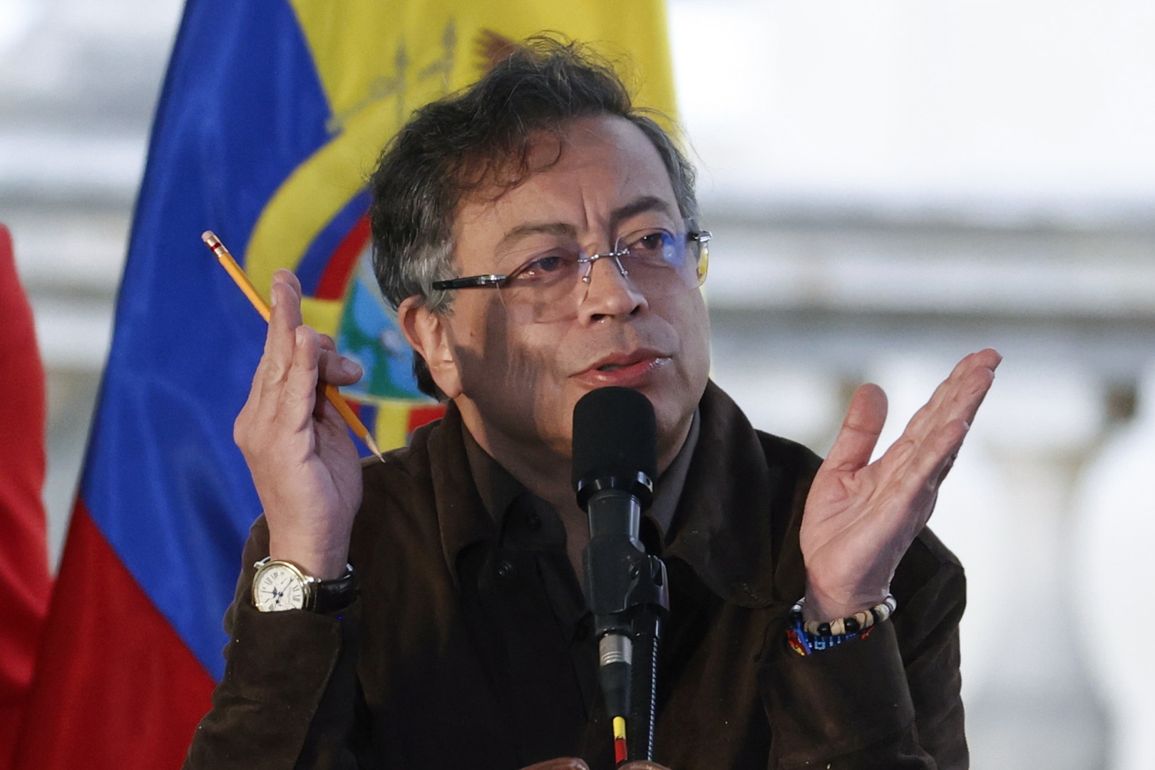 Trump llama a Petro "líder del narcotráfico" y anuncia fin de ayuda ...