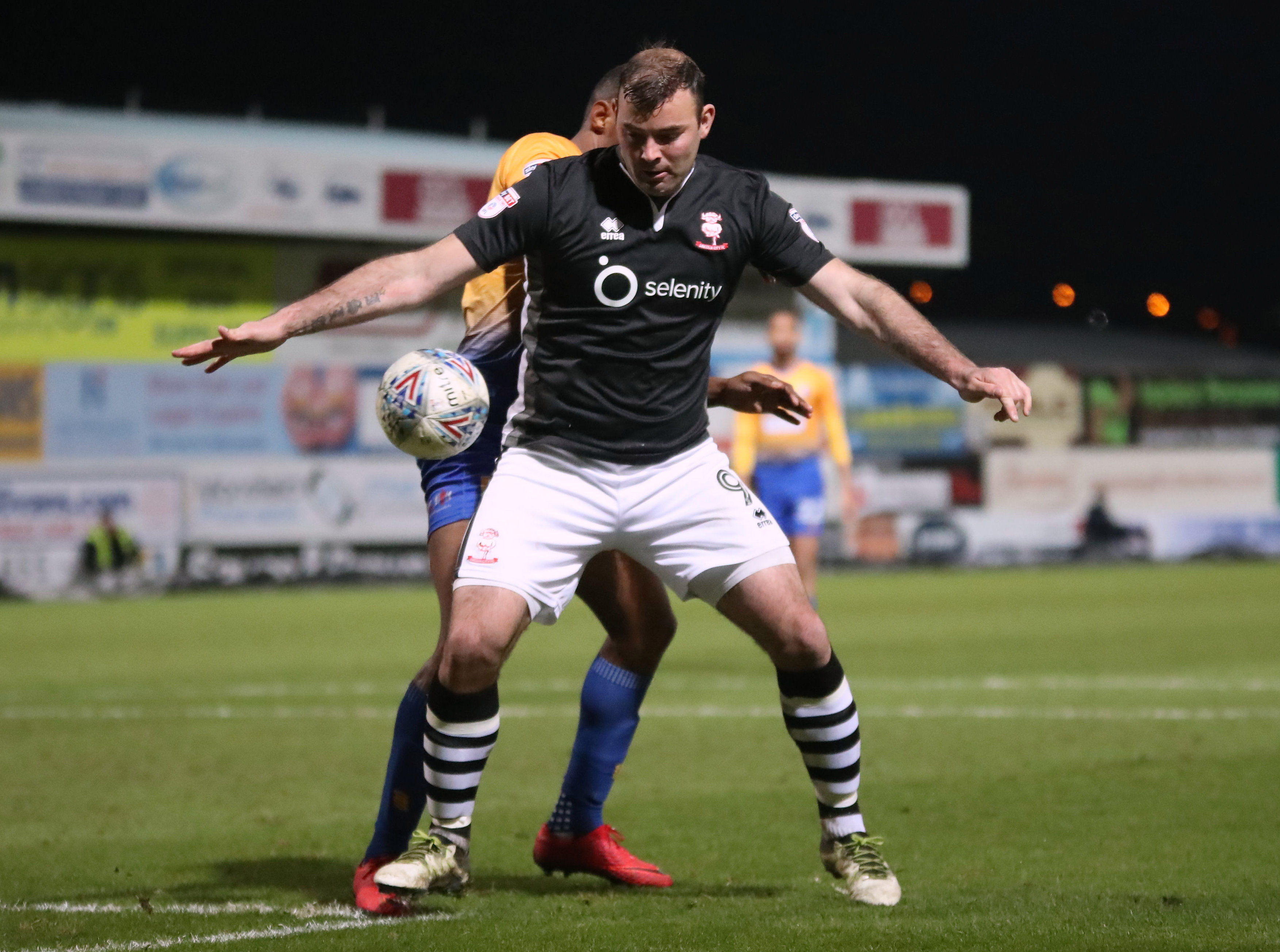 Matt Rhead Caught Up In Extraordinary Non-League Controversy