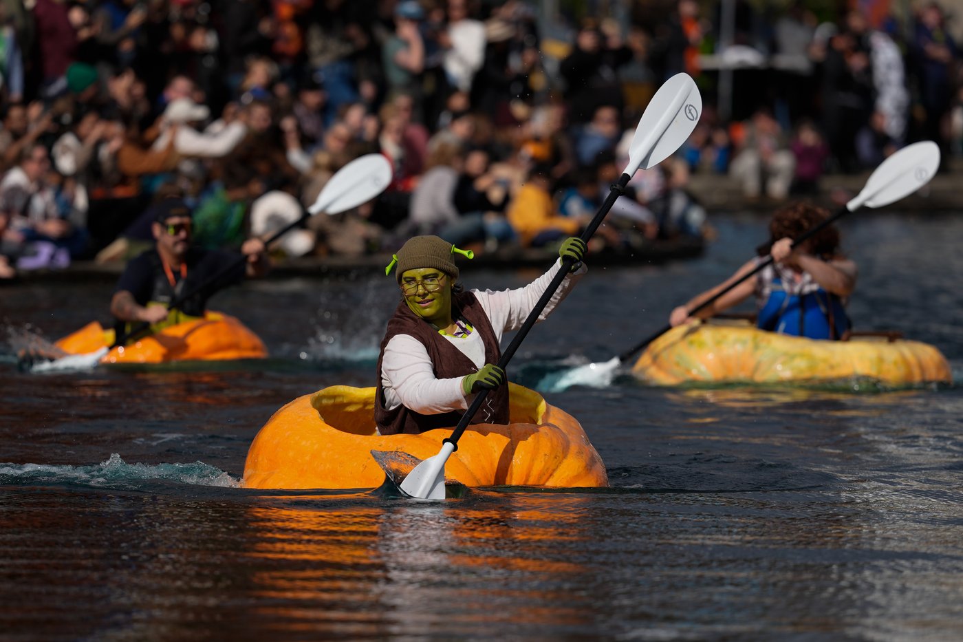 Giant, floating pumpkin races draw large crowds to annual event in Oregon