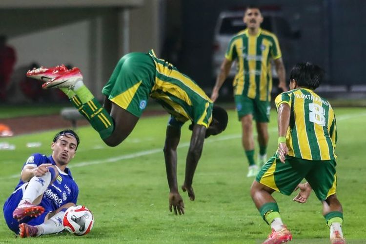 6 Pemain Timnas Indonesia Kembali Latihan Bersama Persib Bandung