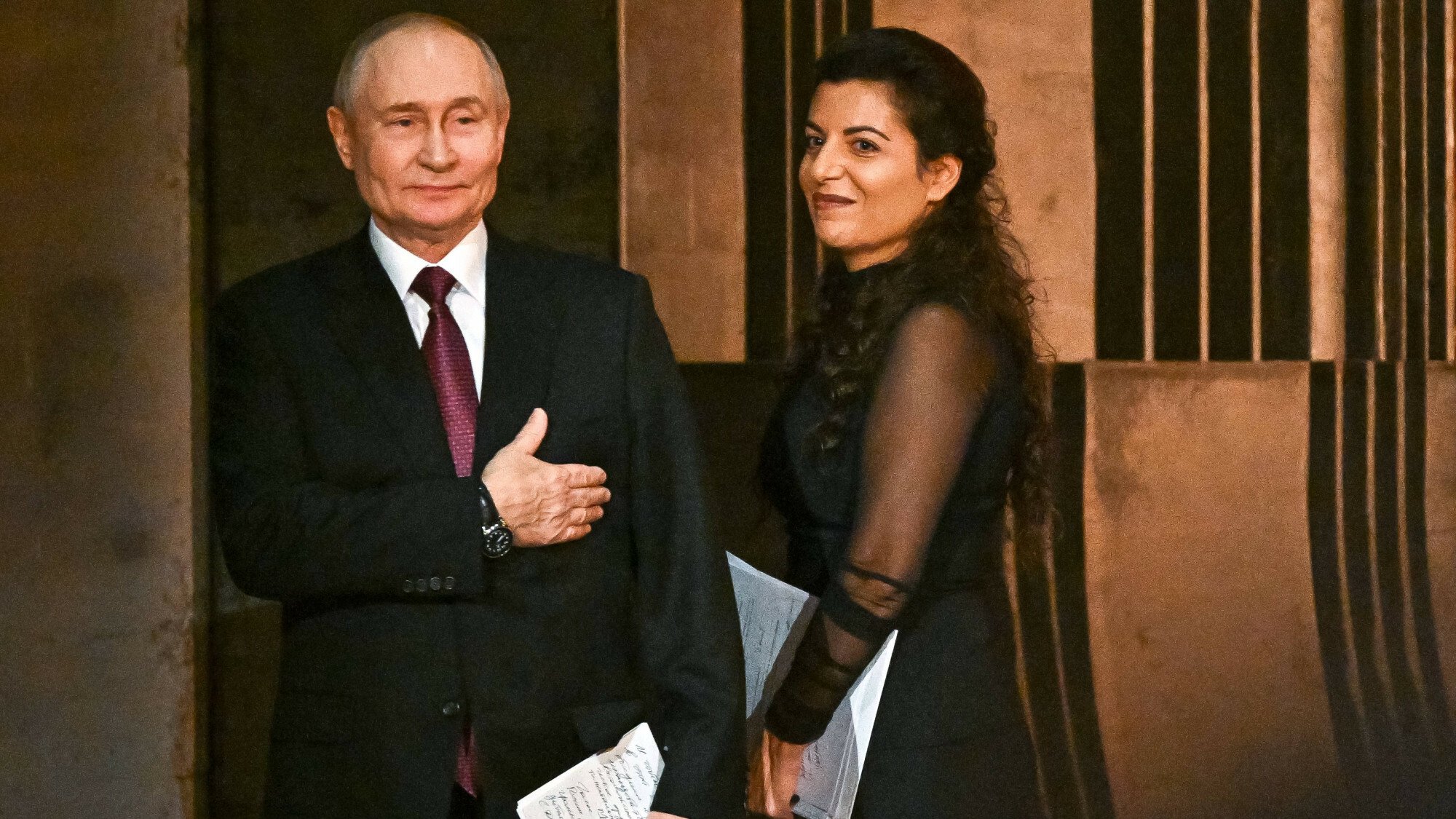 w-adimir-putin-wi-tuje-20-lat-re-imowej-telewizji-pouczali-nas-jak